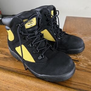Timberland  Field Boots Boys Size 5.5 Black & Yellow Leather Hiking Trail